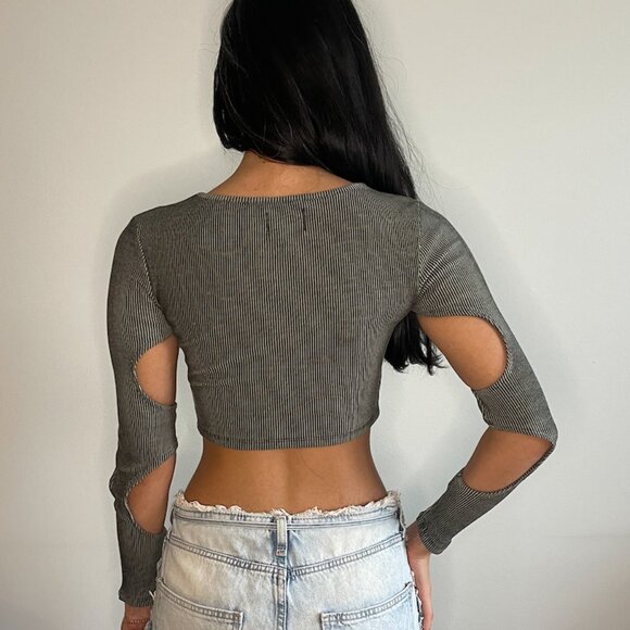 Cut out Crop top - Picture 3 of 3